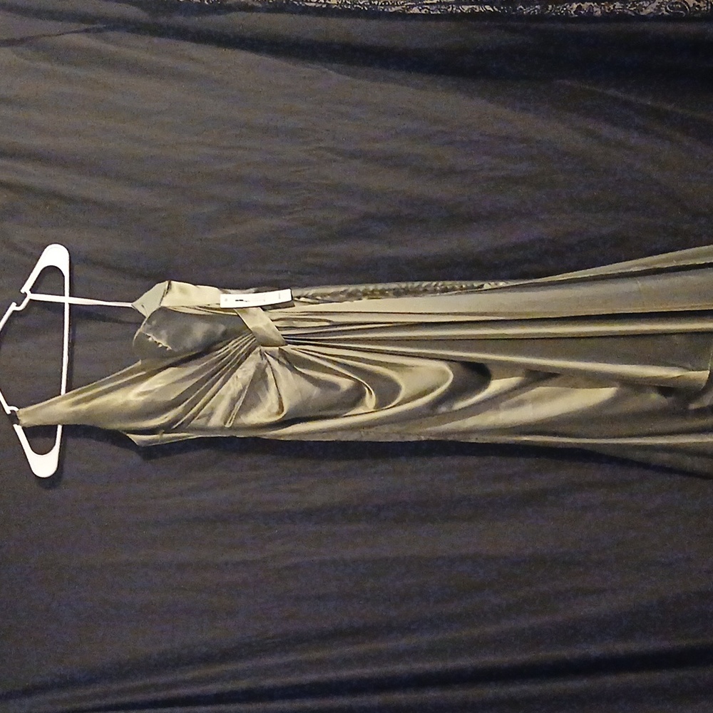 Silk Sage Green Long Bridesmaid Dress size 2 (Special Occasion Dress)